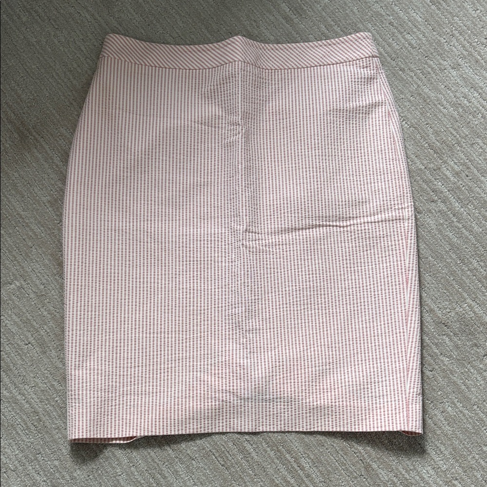 Ann Taylor Blush Seersucker Pencil Skirt - Picture 1 of 4